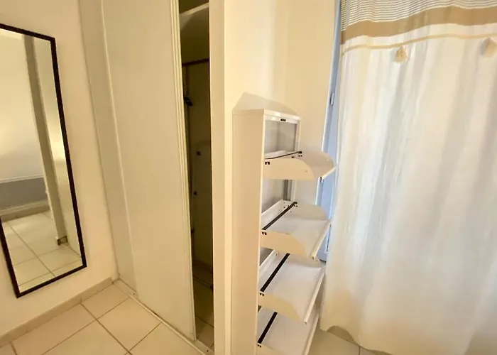 T1 Au Coeur De * Nîmes